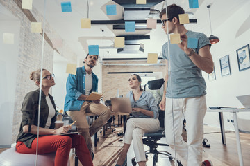 婚礼通知朋友圈怎么写