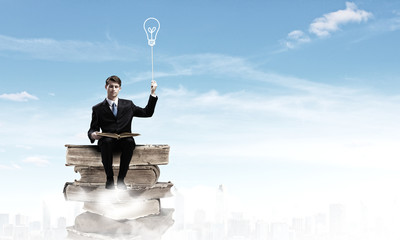 年满70的老人可以办理深圳居住证吗